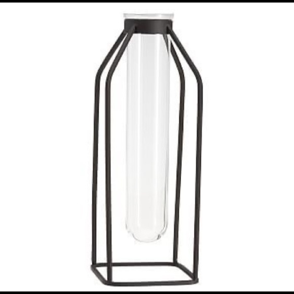 ISO Pottery Barn Irving Architectural Vase